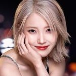 Estée Lauder signs Korean singer and actress IU as new global brand ambassador (Photo: Business Wire)