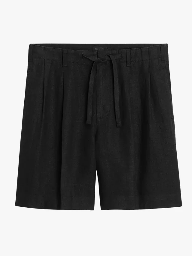 The New Cut: Mastering Men's Shorts in 2026 20