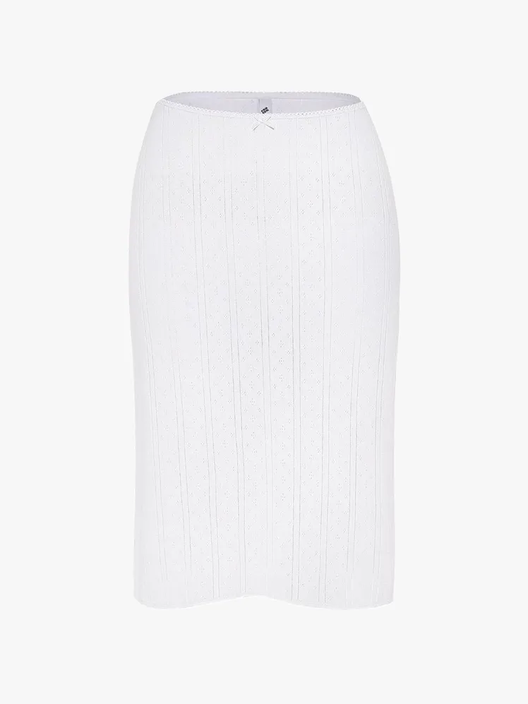 Chic Summer Ensembles: A Symphony in White 78