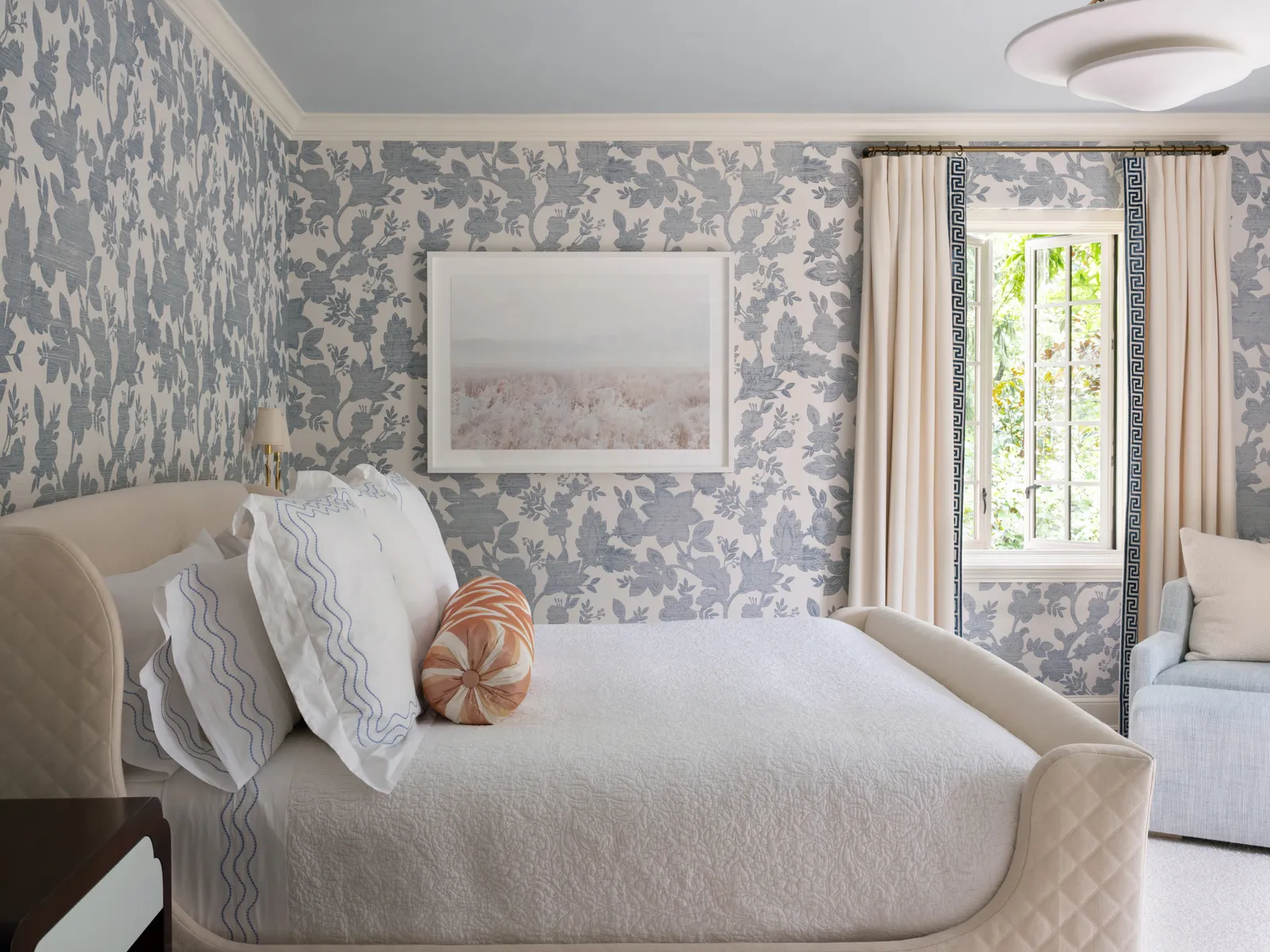 Heirloom Elegance: The Art of Elite Living in Elevated Spaces 14