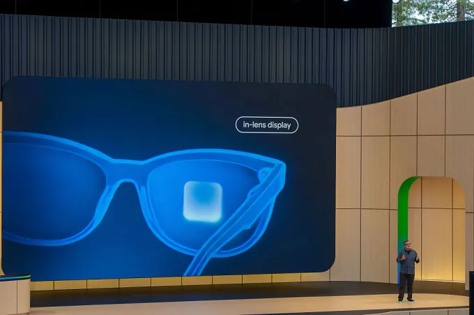 Google's AI Eyewear: Approaching Market Readiness, Early Trials Reveal 14