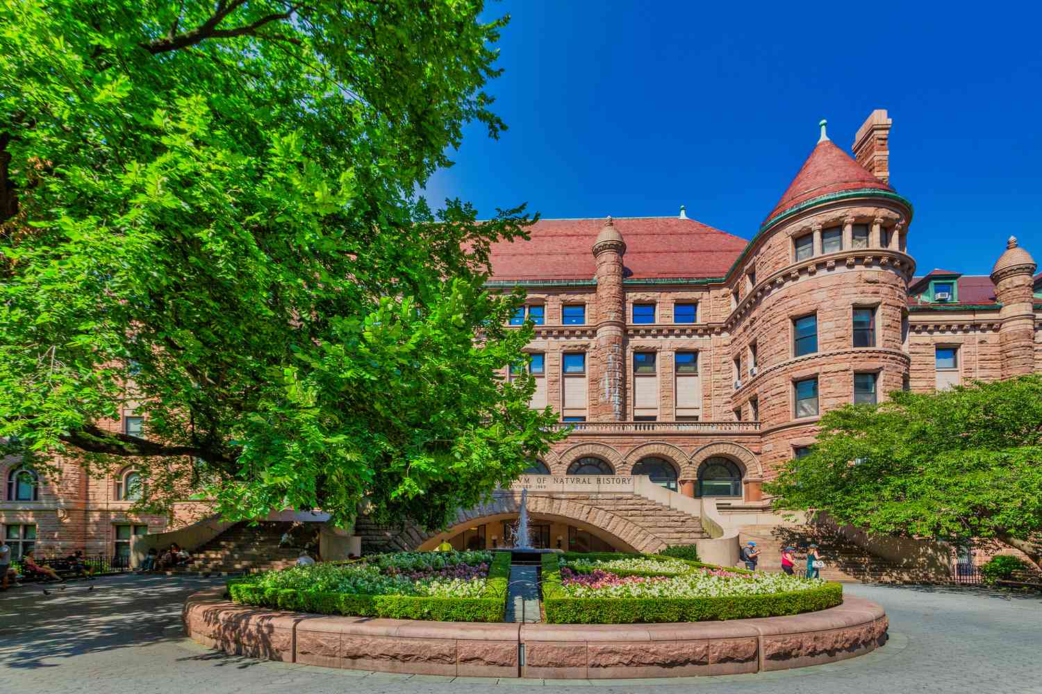 Beyond the Velvet Ropes: New York's Most Coveted Cultural Sanctuaries 27