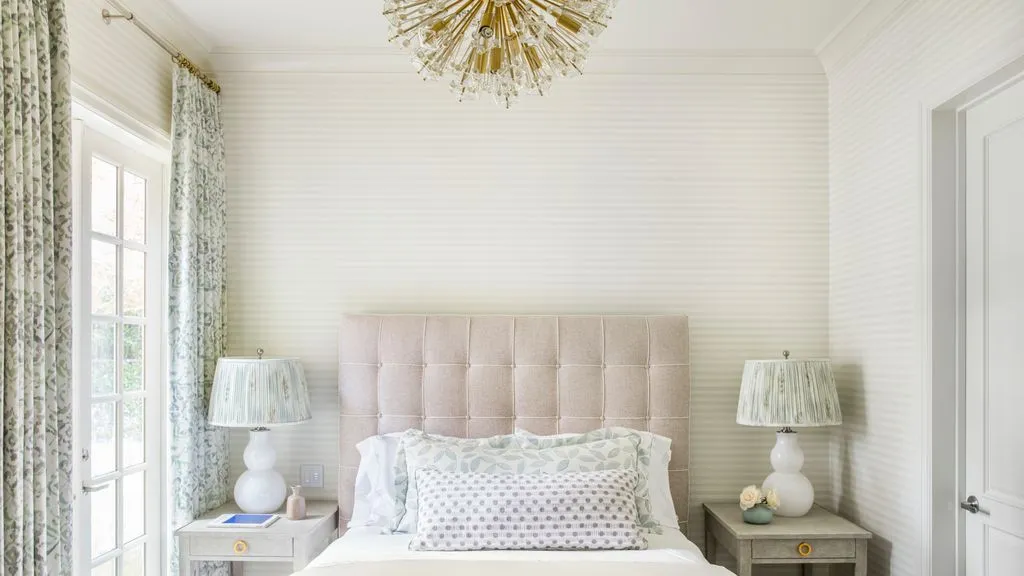 Heirloom Elegance: The Art of Elite Living in Elevated Spaces 11