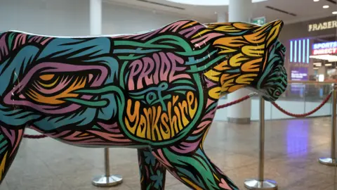 Where Yorkshire's Roaring Heritage Takes Root: The Pride of Yorkshire Lions Emerge 6