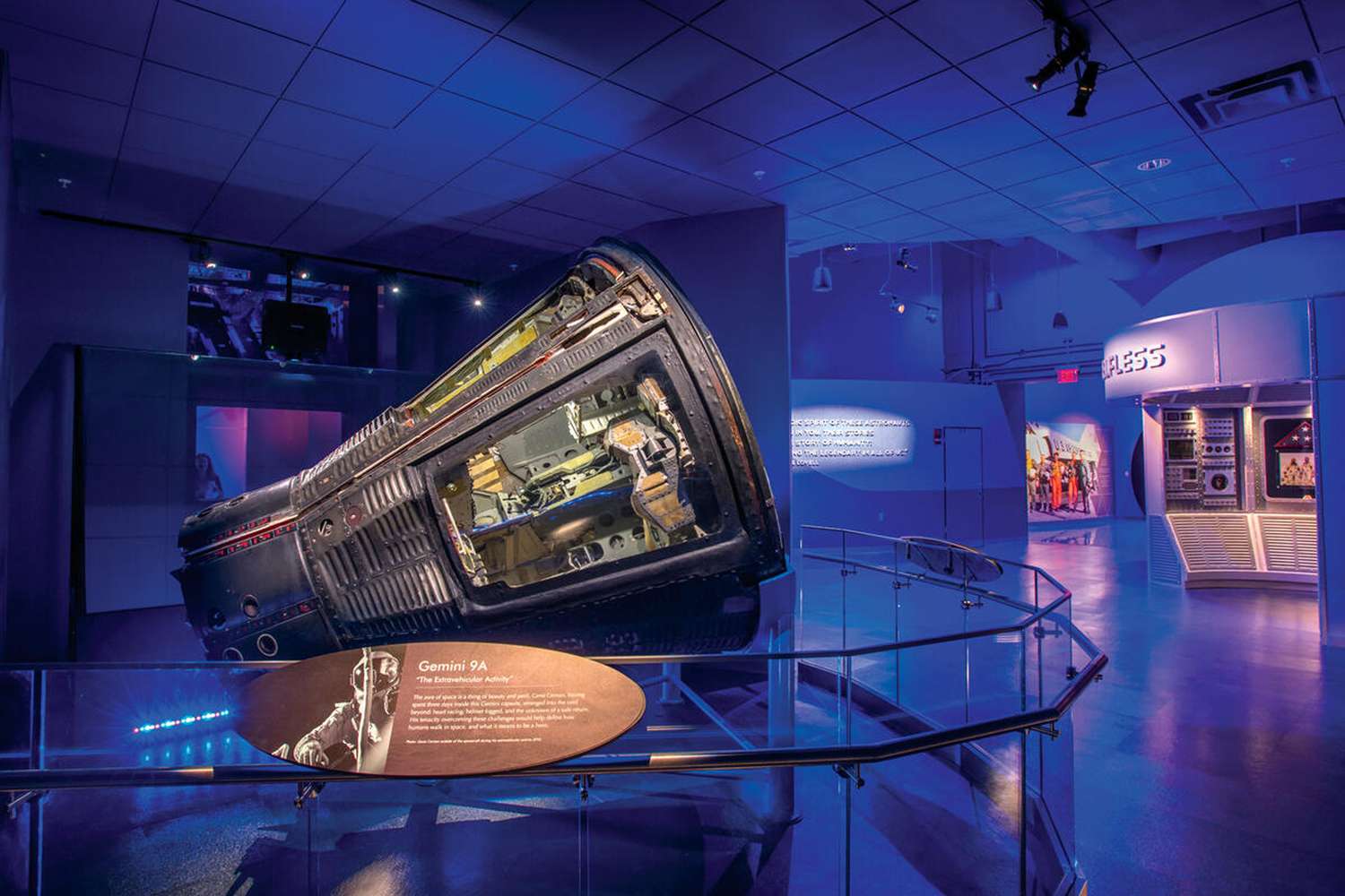 Cosmic Vaults: America's Pinnacle Sanctuaries of Space Exploration 14