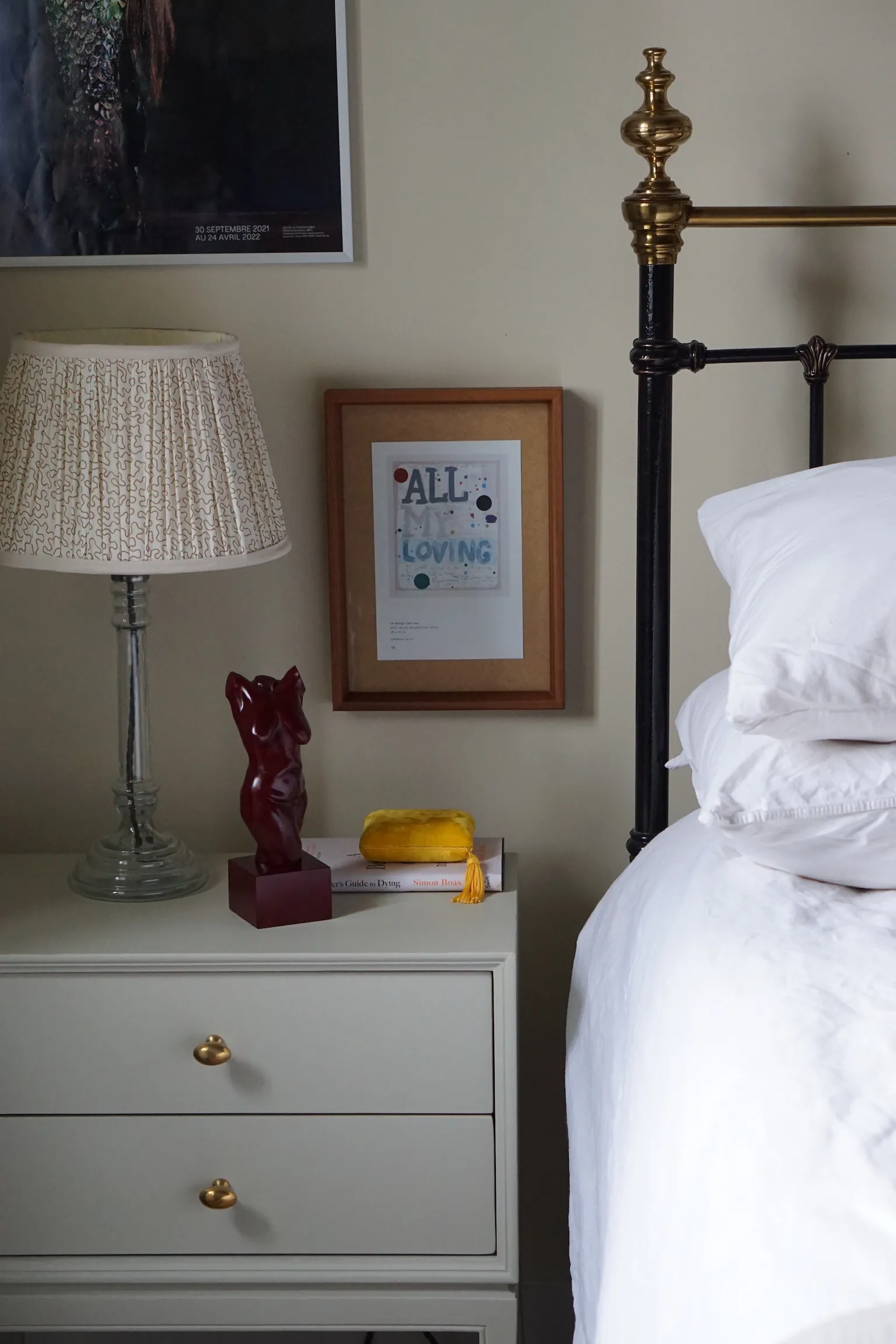 Sculpted Maternity: Where Heritage Meets the Elevated Abode 10