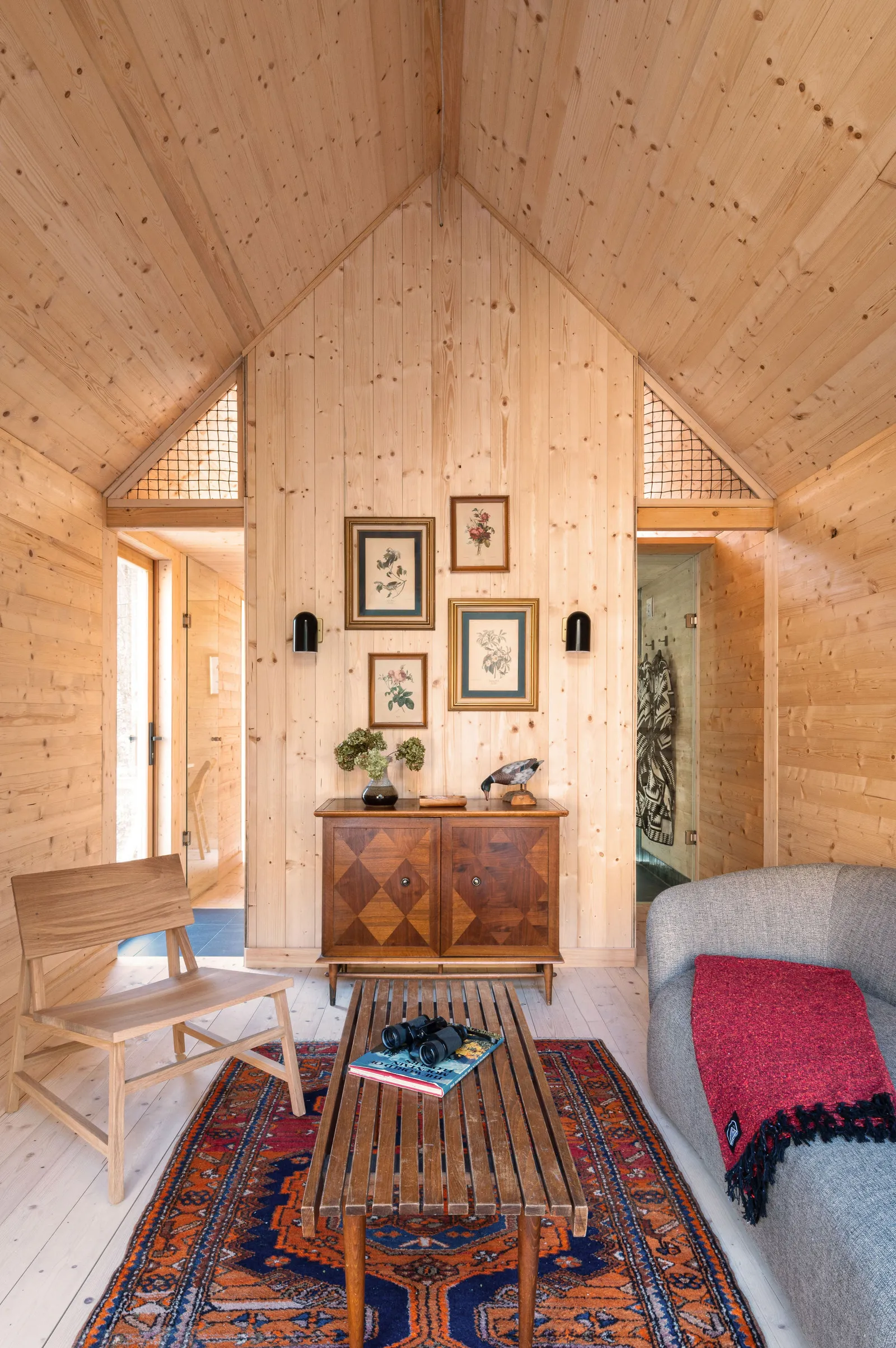 Upstate Escapes: Where Heritage Meets Horizon in Elite Cabin Sanctuaries 14 Upstate Escapes: Where Heritage Meets Horizon in Elite Cabin Sanctuaries 14