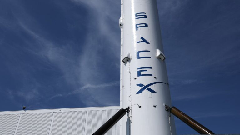 Traders Predict SpaceX, OpenAI Market Caps to Surpass Berkshire Hathaway 28