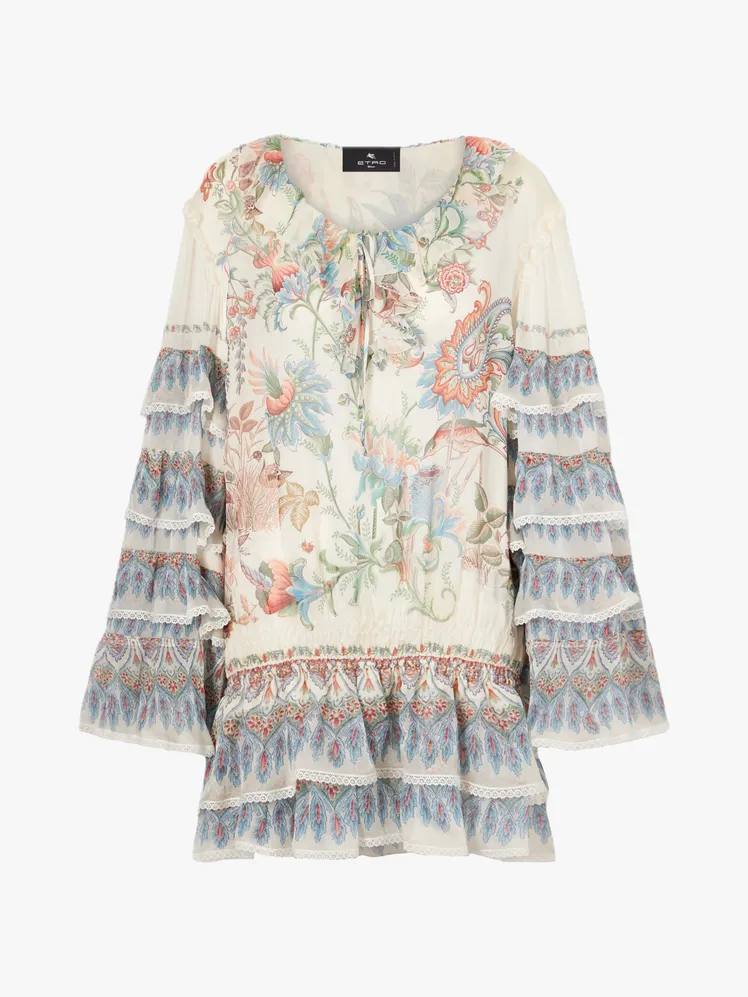 Timeless Summer Silhouettes: Enduring Resortwear Labels to Cherish Now 73