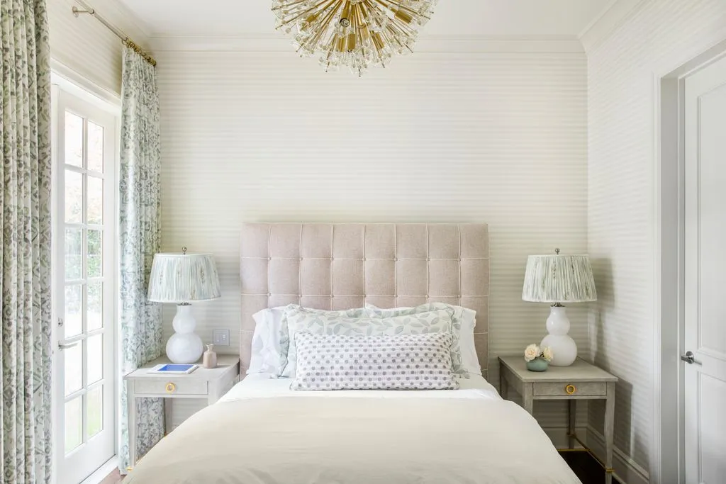 Heirloom Elegance: The Art of Elite Living in Elevated Spaces 17