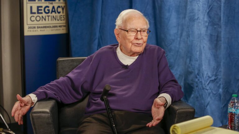 Buffett's 'Minor Acquisition' Teased: Berkshire Hathaway Filing Hints at March Investment 1 Buffett's 'Minor Acquisition' Teased: Berkshire Hathaway Filing Hints at March Investment 1