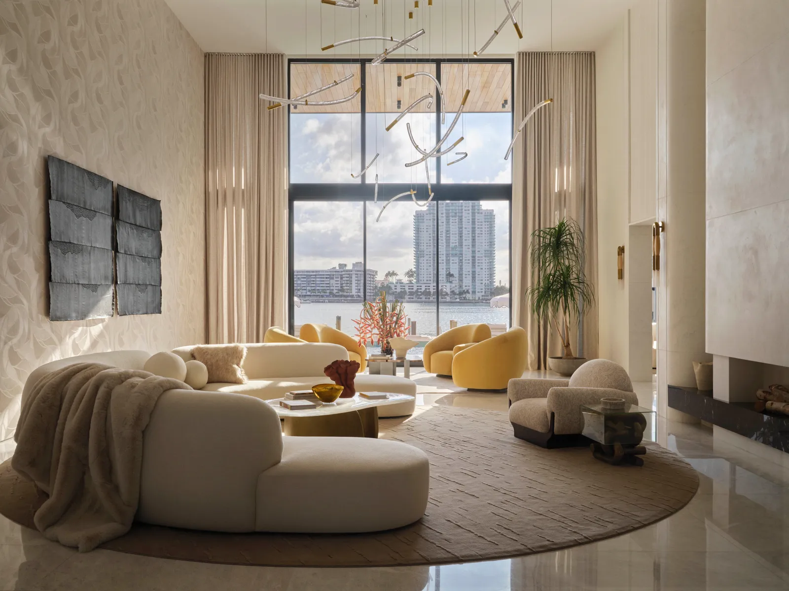 Marble Majesty: Rick Ross's Miami Estate, A Testament to Opulent Design 15