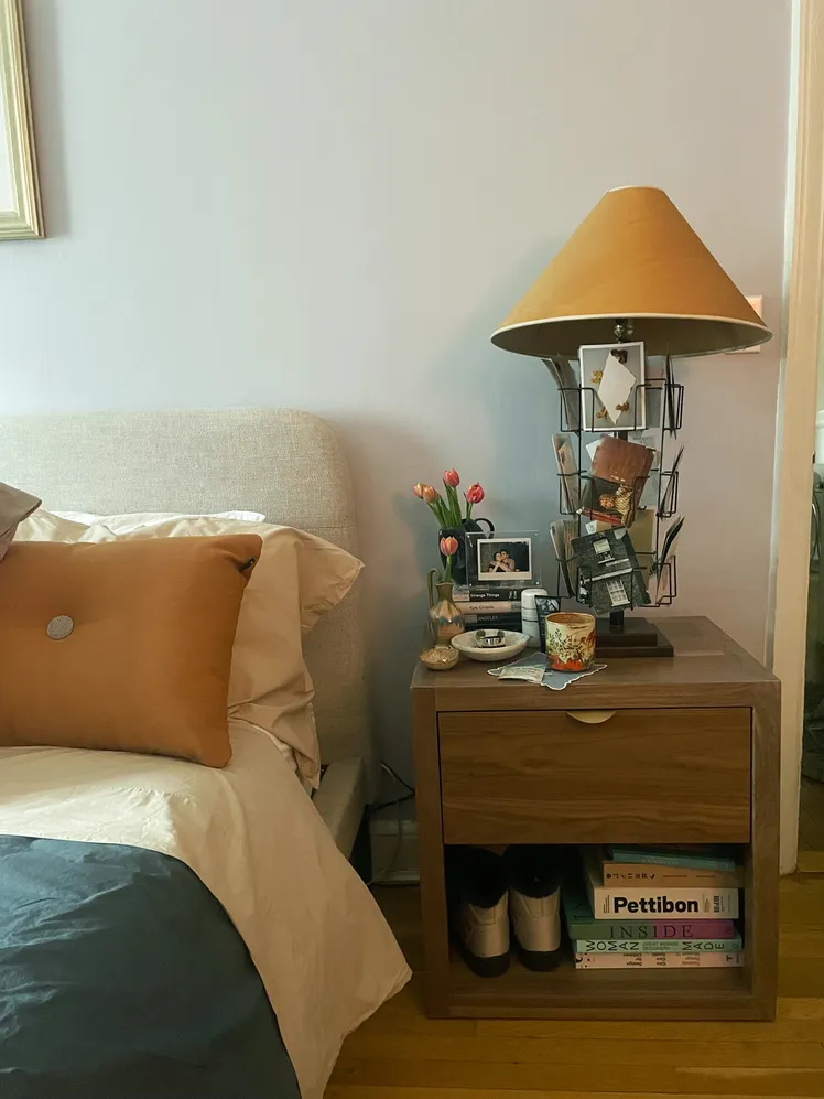 Sanctuary of Slumber: Curated Nightstands for the Discerning Connoisseur 38