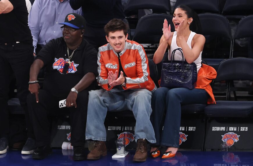 Business Style news 133 Kylie Jenner Channels Knicks Chic with a Birkin Twist