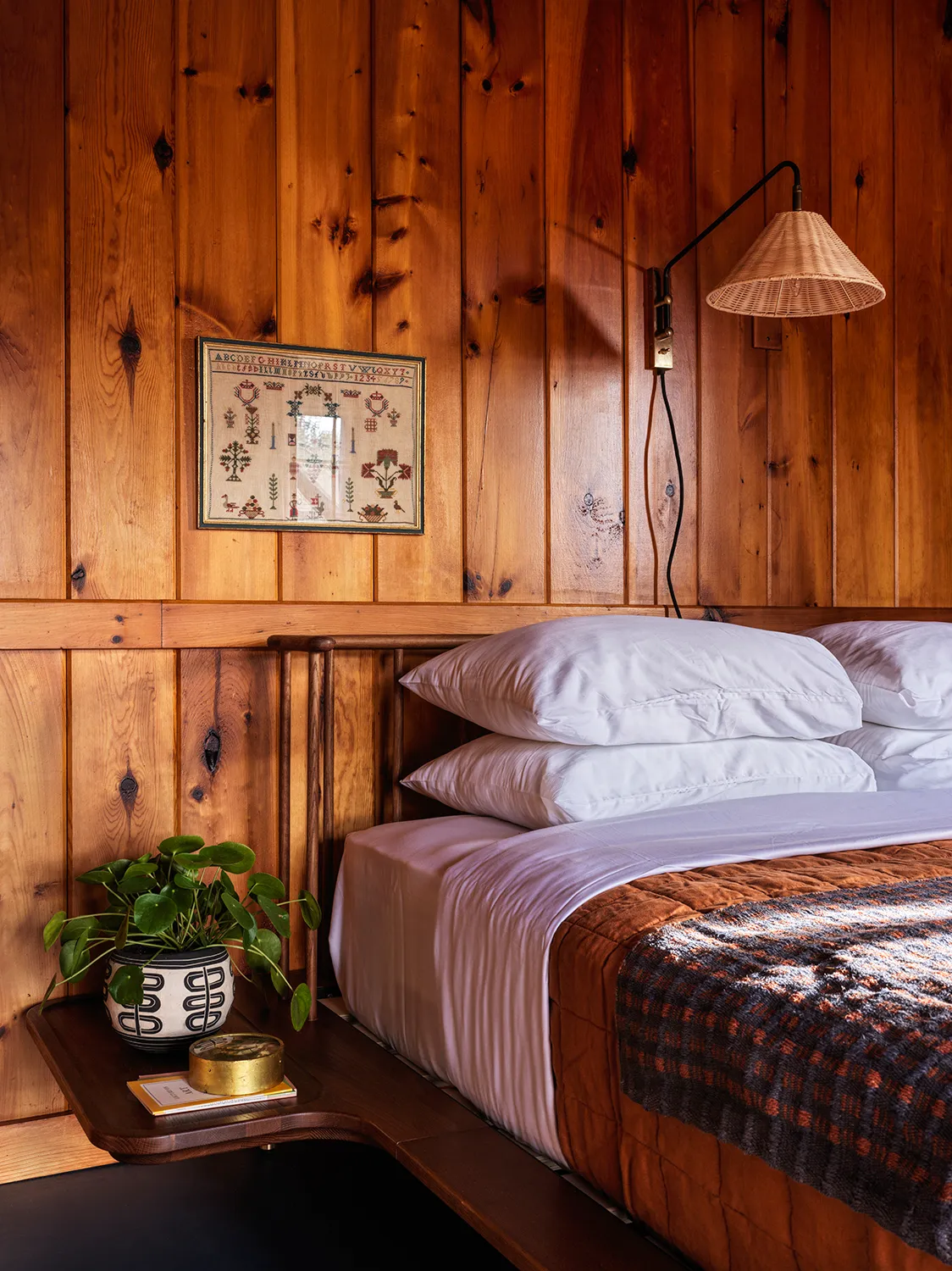 Upstate Escapes: Where Heritage Meets Horizon in Elite Cabin Sanctuaries 11 Upstate Escapes: Where Heritage Meets Horizon in Elite Cabin Sanctuaries 11