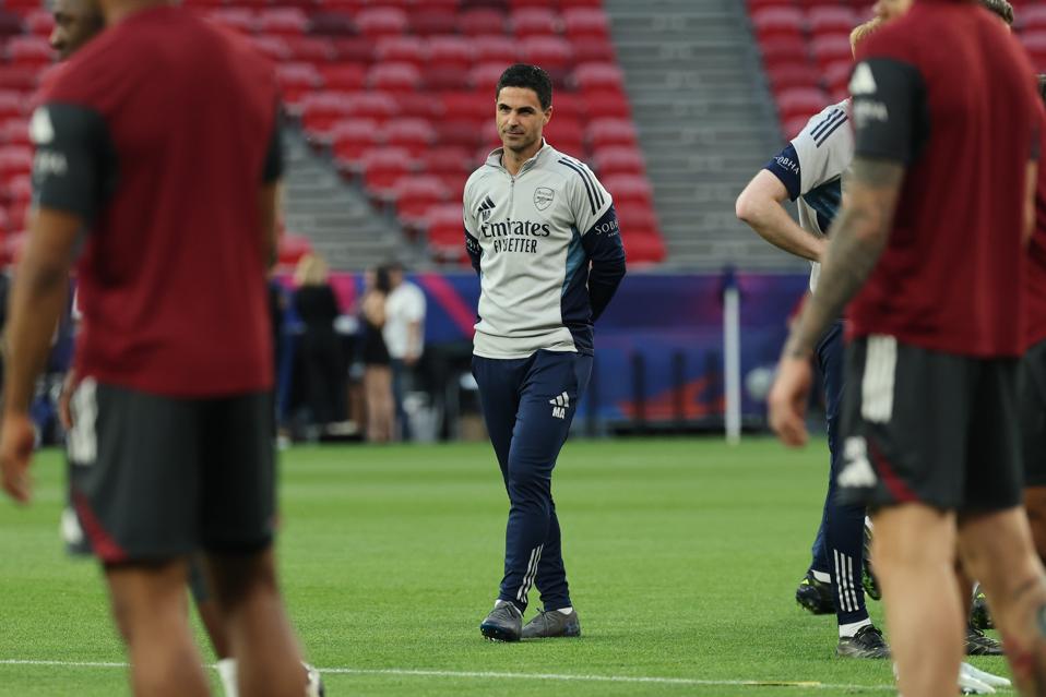 Champions League Glory: Is This Arsenal's Defining Moment? 4 Champions League Glory: Is This Arsenal's Defining Moment? 4
