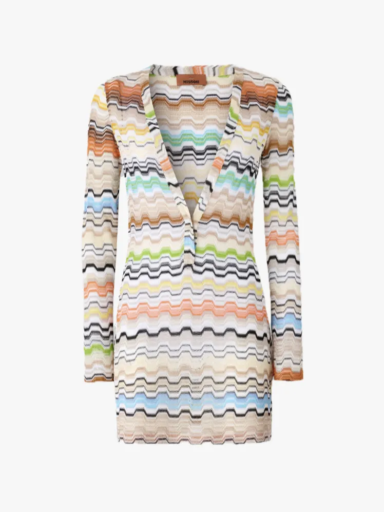 Timeless Summer Silhouettes: Enduring Resortwear Labels to Cherish Now 55