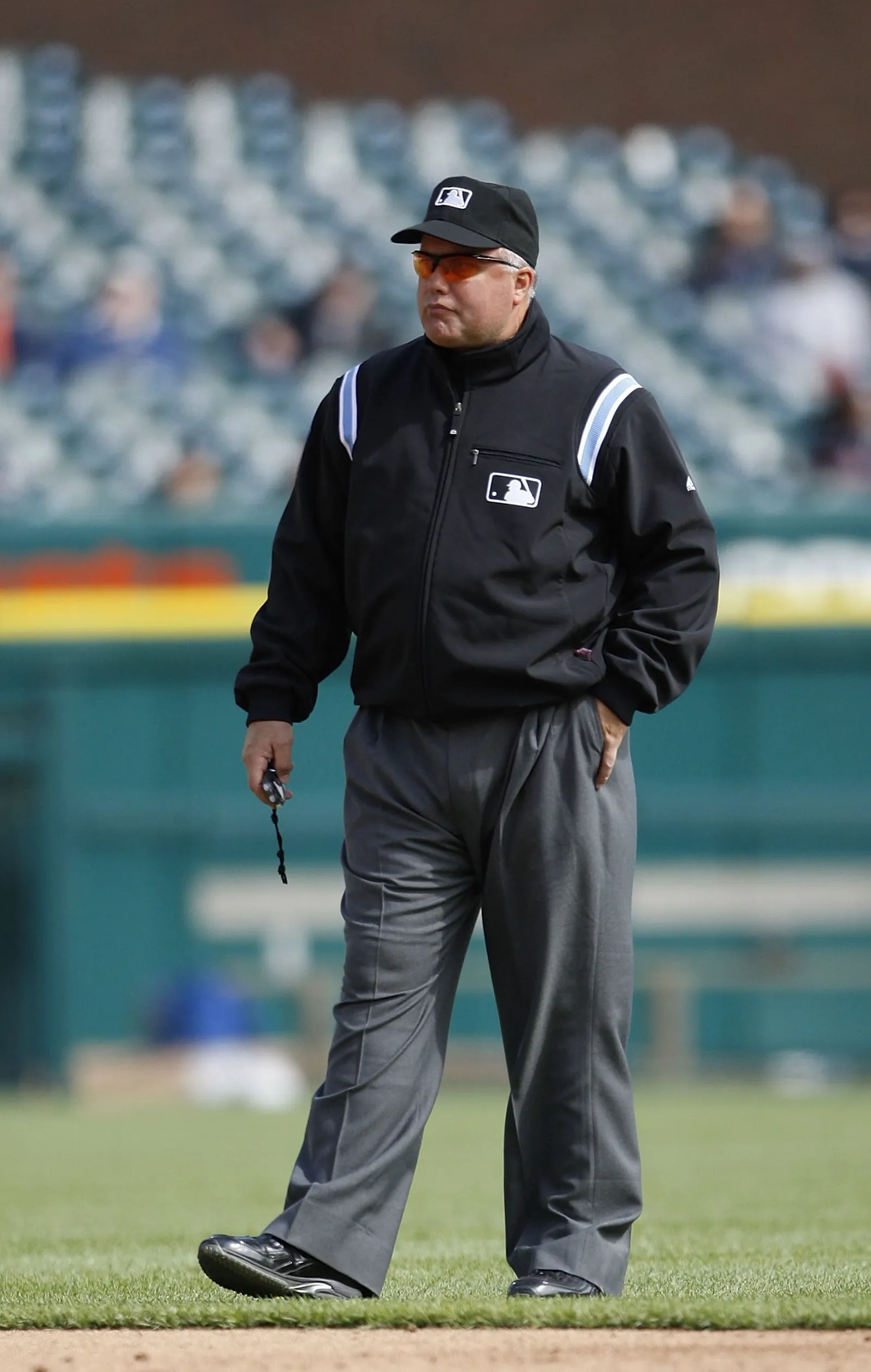 The Unspoken Style of the Diamond: MLB Umpire Trousers 12