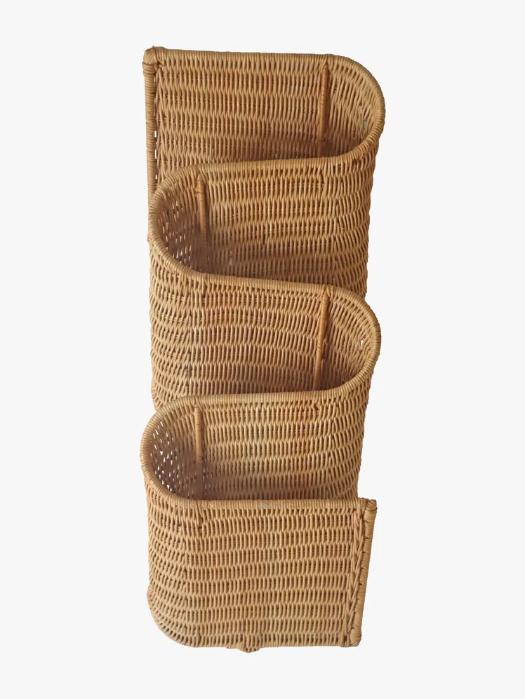 Echoes of Elegance: 24 Curated Rarities for the Discerning Collector 69