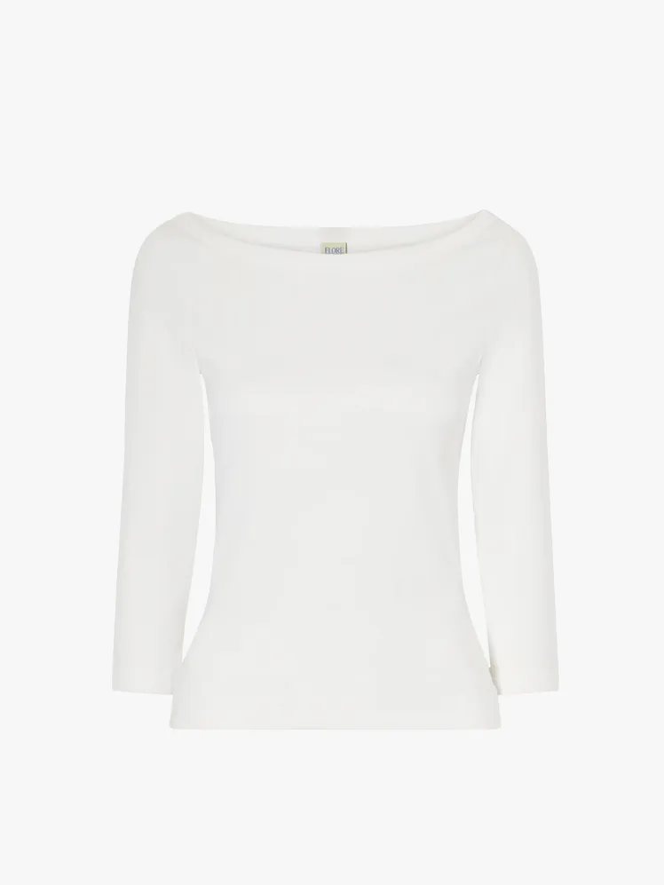 Chic Summer Ensembles: A Symphony in White 77