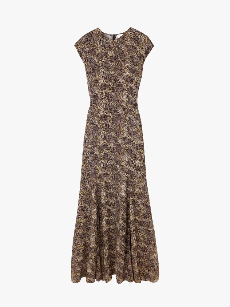 Navigating Nuances: A Connoisseur's Guide to Wedding Attire 101