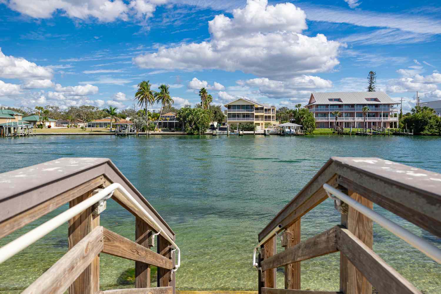 Florida's Gilded Coast: Where Opulence Meets the Ocean's Edge 8