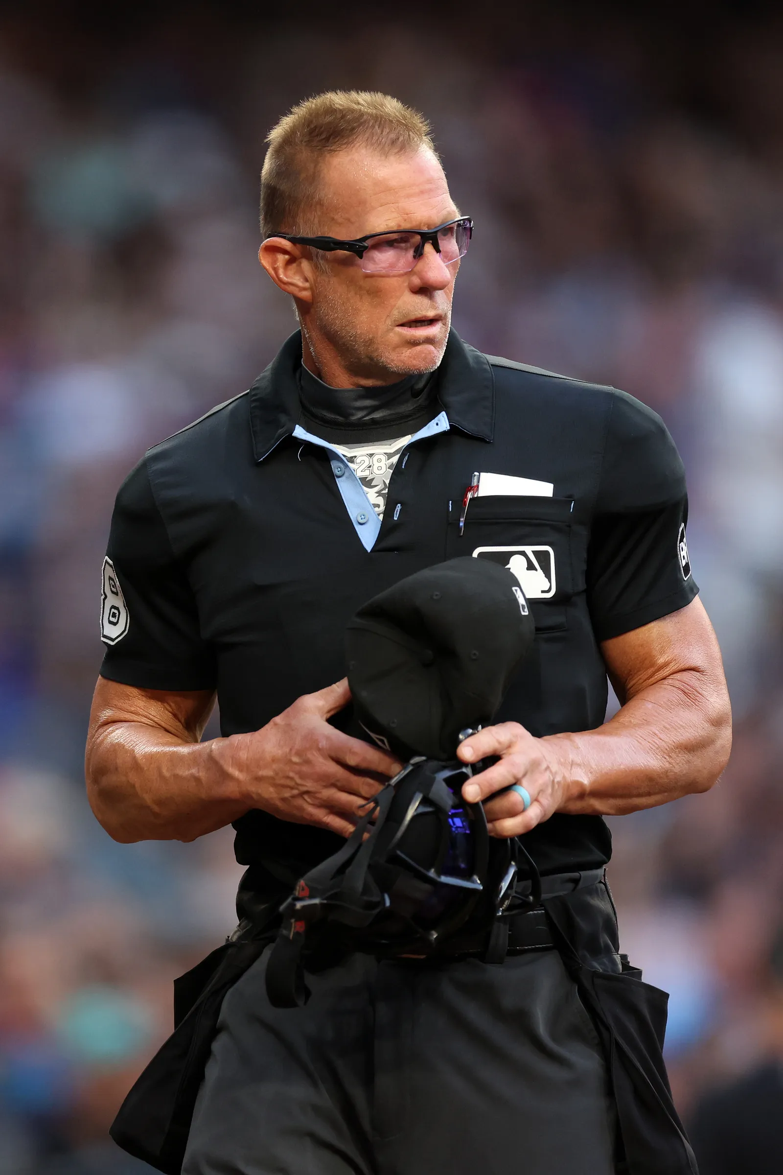 The Unspoken Style of the Diamond: MLB Umpire Trousers 11