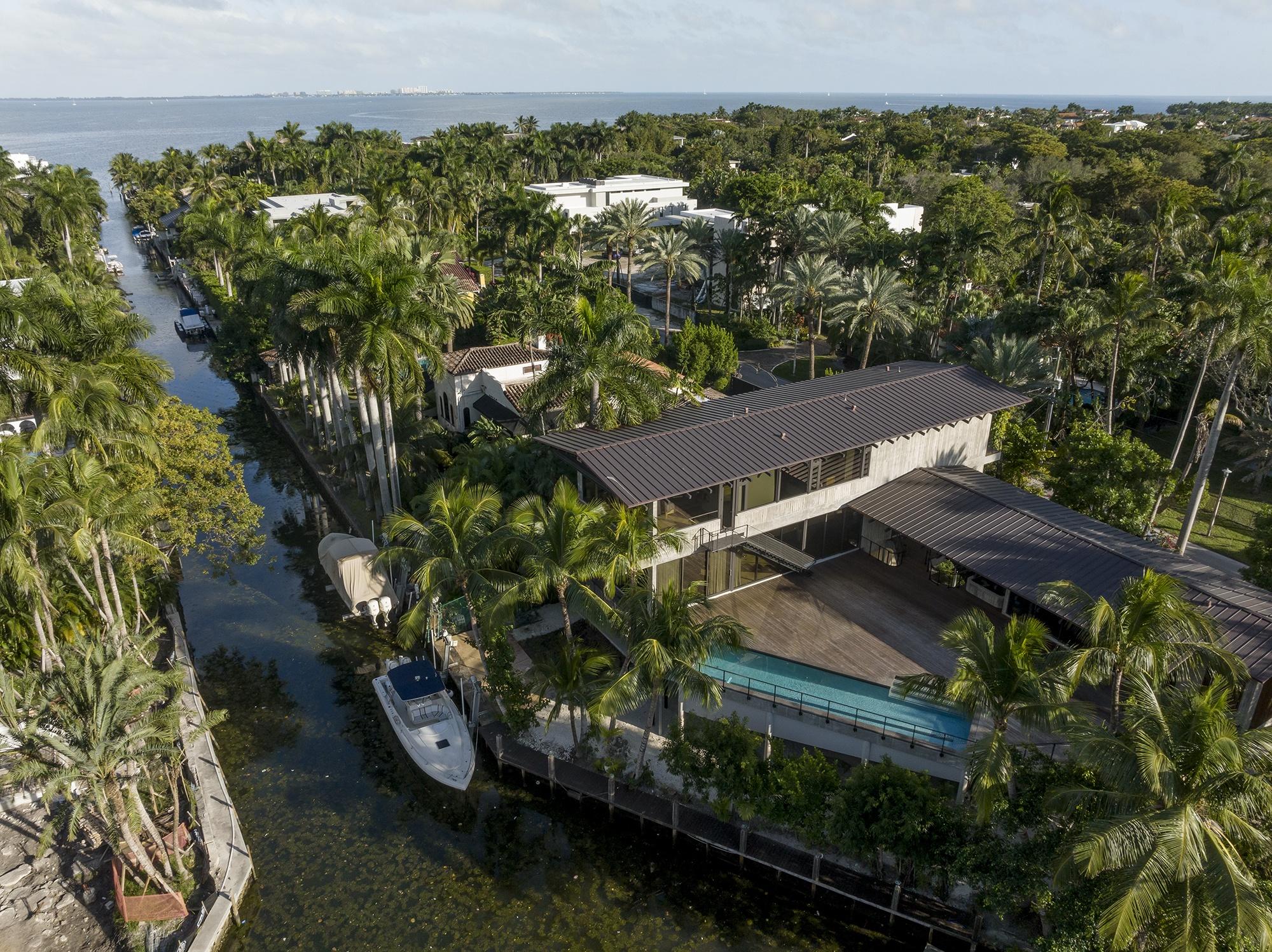 Brillhart Architecture: Designing Florida's Future Homes for a New Generation of Leaders 18