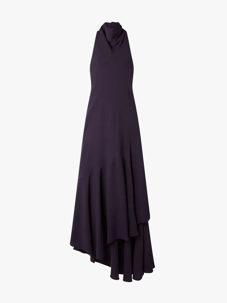 Chic Ensembles for Your 2026 Nuptial Attire 98
