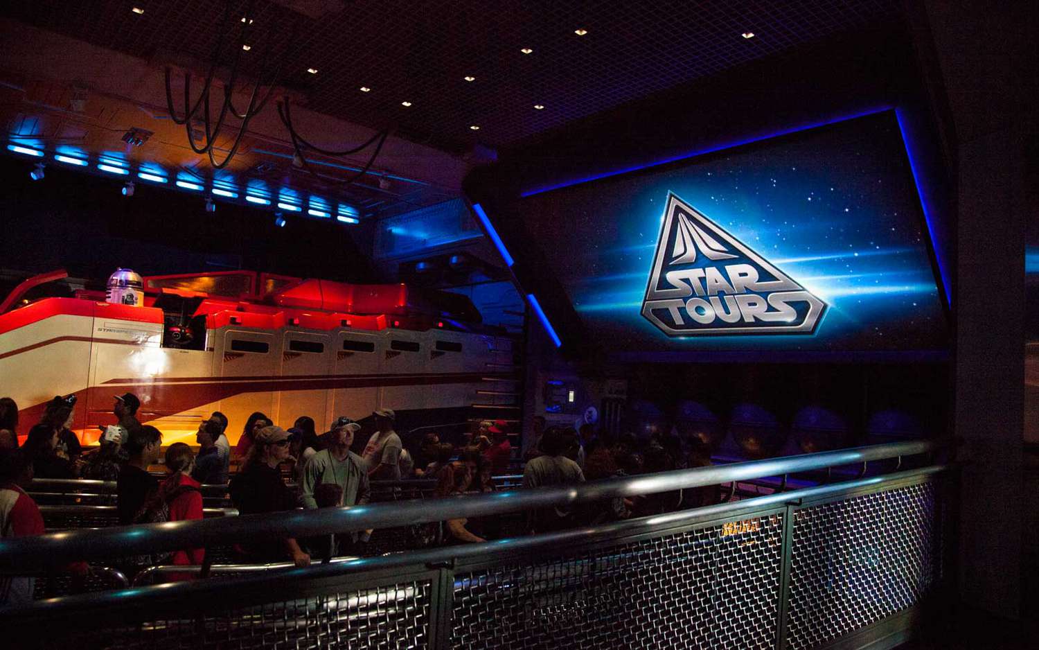 Beyond the Gates: Disneyland's Elite Thrills, Unveiled. 44