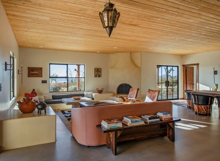Pioneertown's Palatial Retreat: Where Heritage Meets Hedonistic Design 92