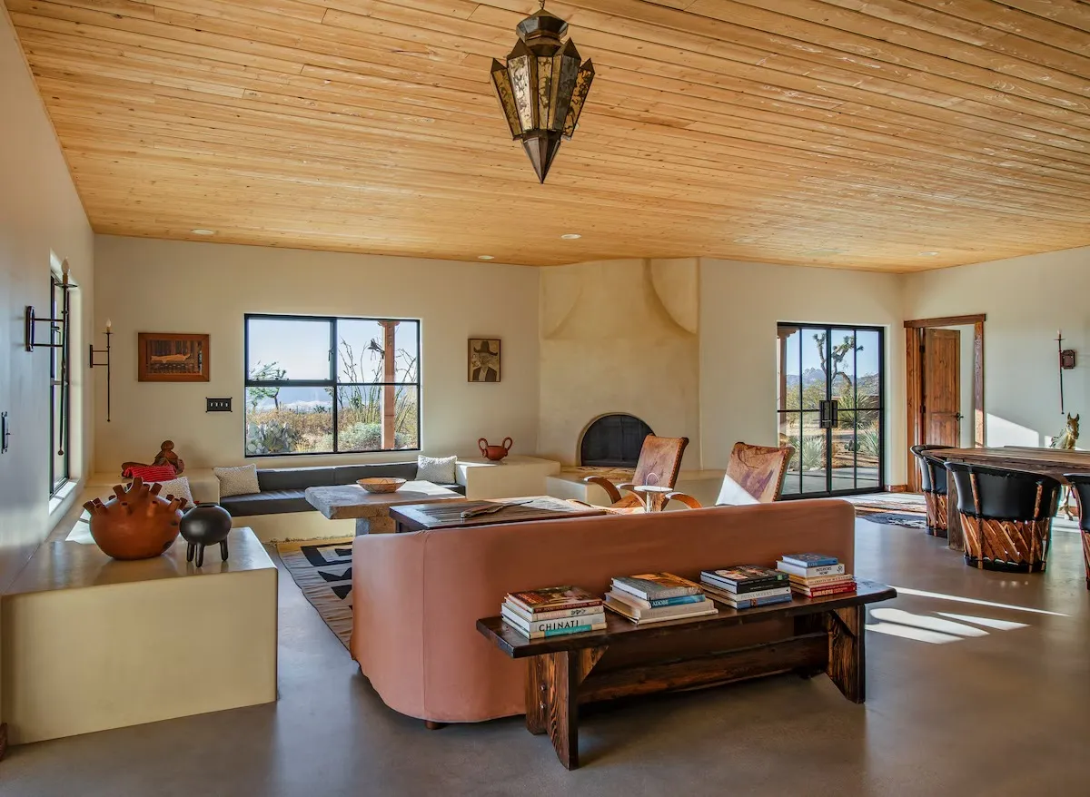 Pioneertown's Palatial Retreat: Where Heritage Meets Hedonistic Design 14