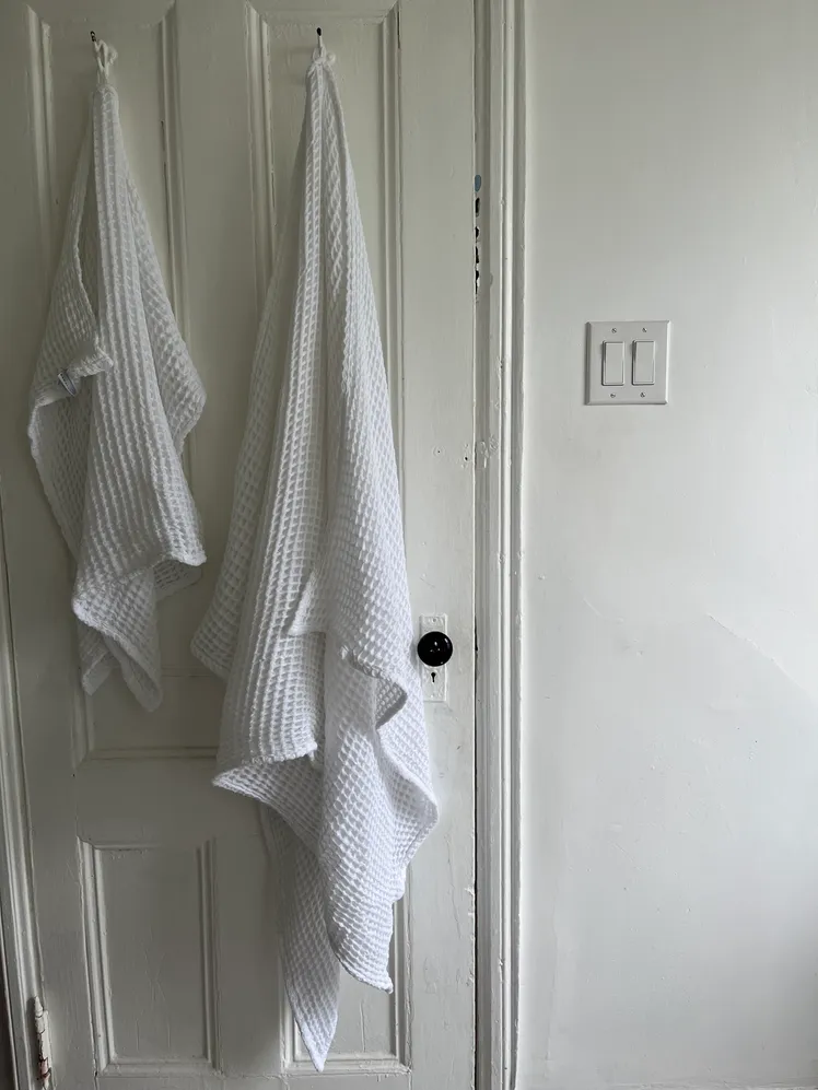 Woven Legacies: Indulge in the Tactile Artistry of Elite Bath Linens 20