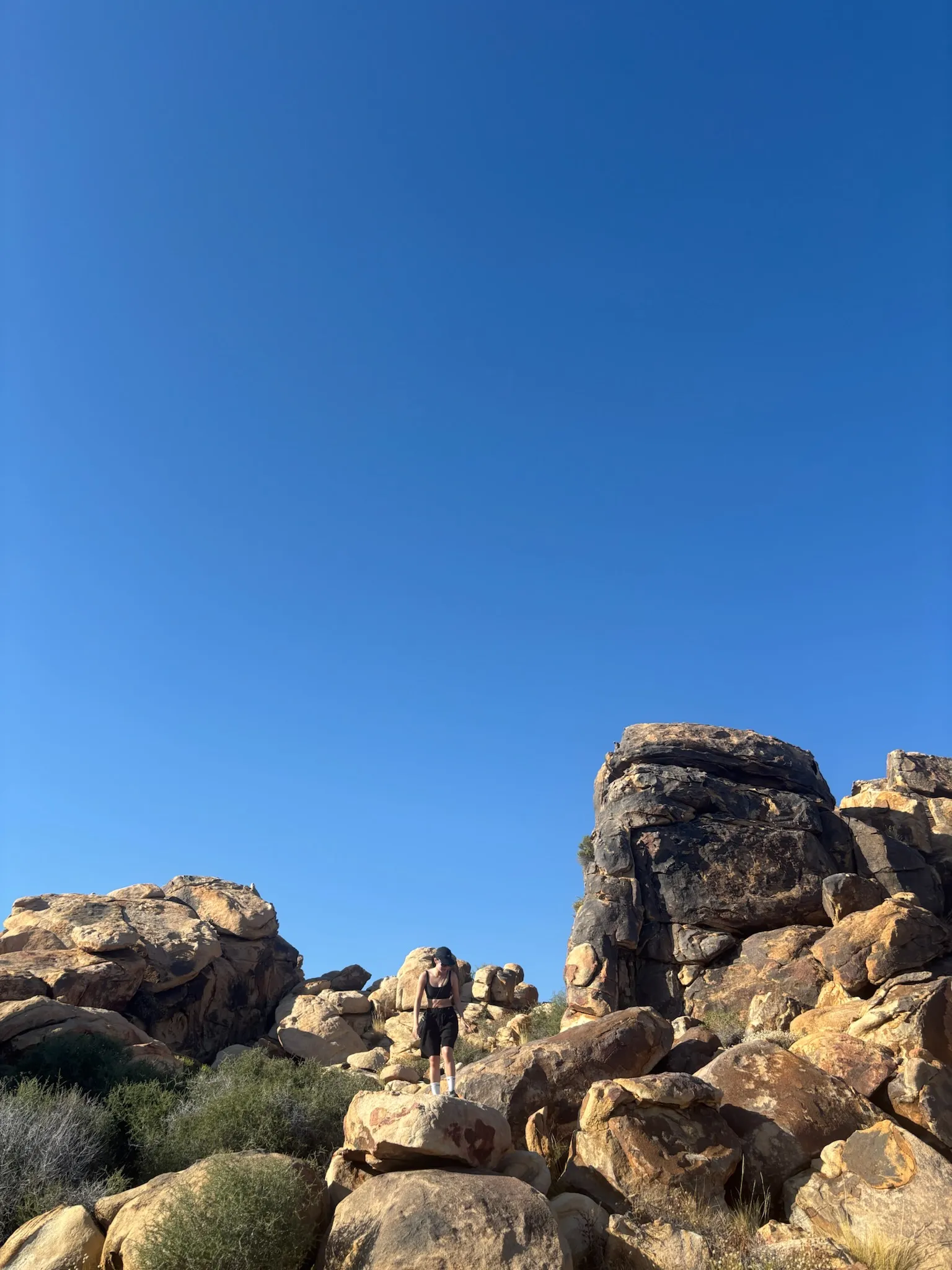 Pioneertown's Palatial Retreat: Where Heritage Meets Hedonistic Design 23