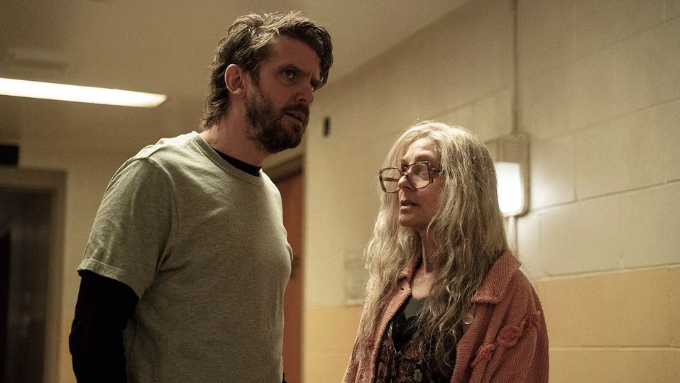 Weekend Binge: The Strategic Picks Dominating Streaming Platforms 19