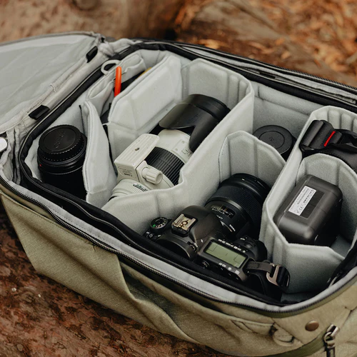 Peak Design Unveils Up to 50% Off Iconic Camera Bags 32