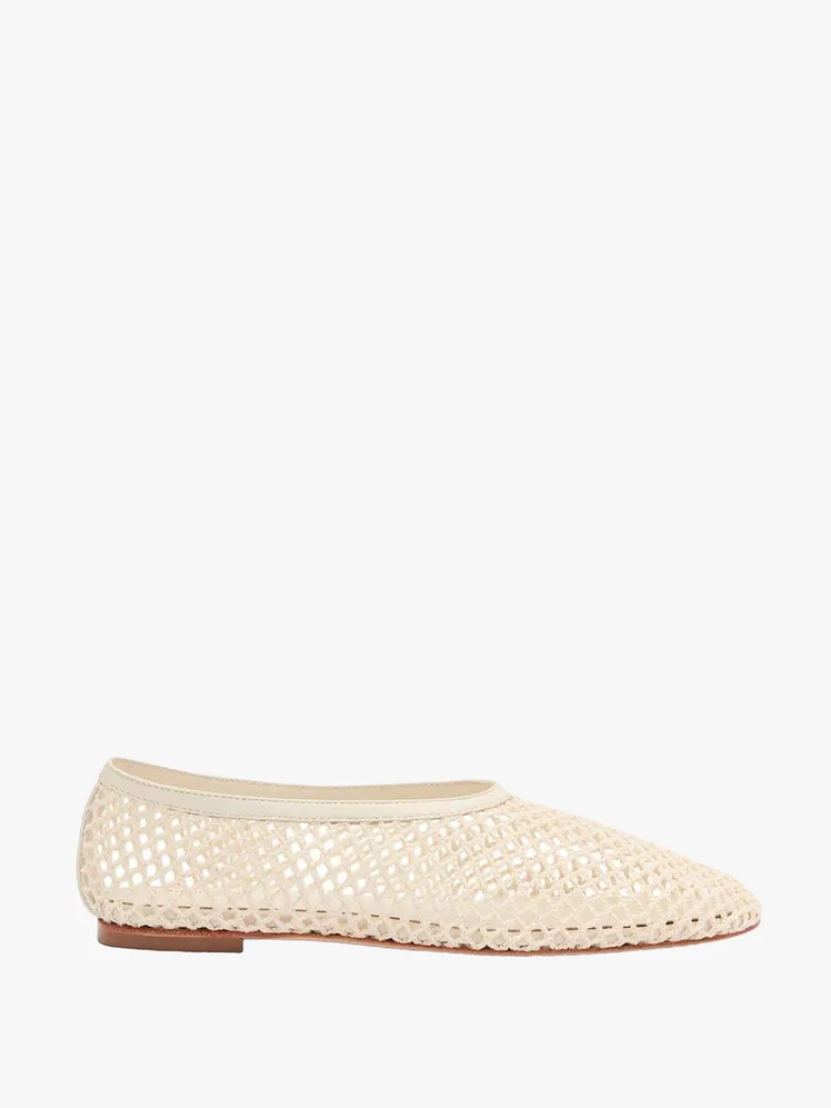 Chic Summer Ensembles: A Symphony in White 48