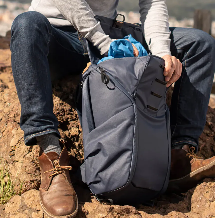 Peak Design Unveils Up to 50% Off Iconic Camera Bags 27