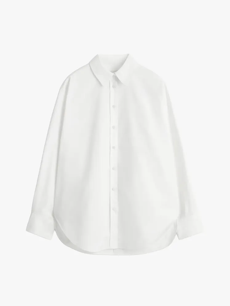 Chic Summer Ensembles: A Symphony in White 57