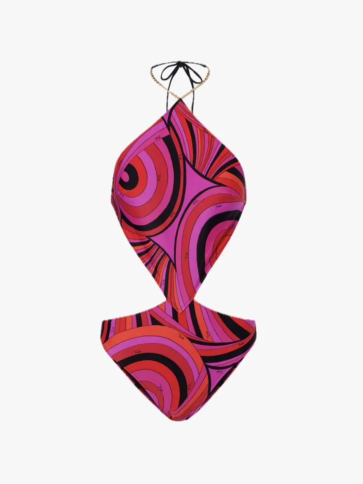 Timeless Summer Silhouettes: Enduring Resortwear Labels to Cherish Now 67