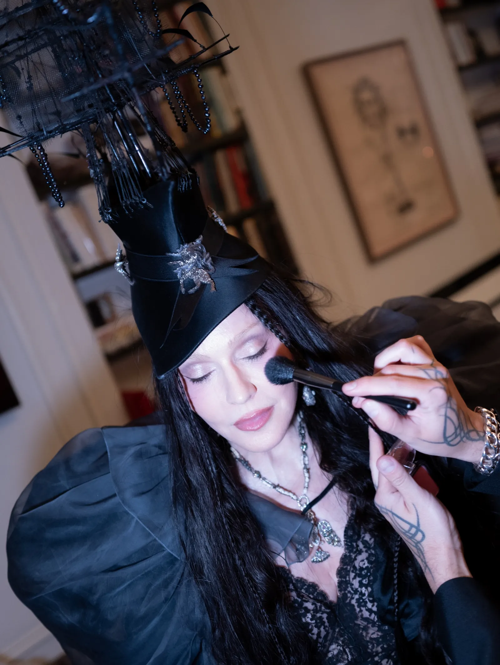The Met Gala Honors Isabella Blow's Spirit with a Nautical Masterpiece 11