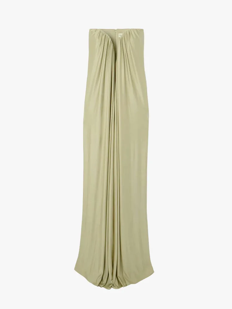 Chic Ensembles for Your 2026 Nuptial Attire 95