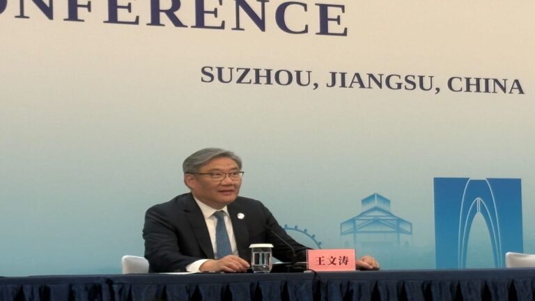 APEC Summit Reveals Persistent Trade Chasm Between United States and China 27 APEC Summit Reveals Persistent Trade Chasm Between United States and China 27