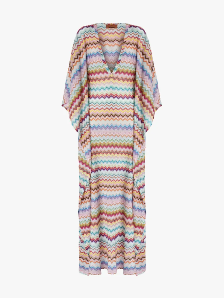 Timeless Summer Silhouettes: Enduring Resortwear Labels to Cherish Now 60