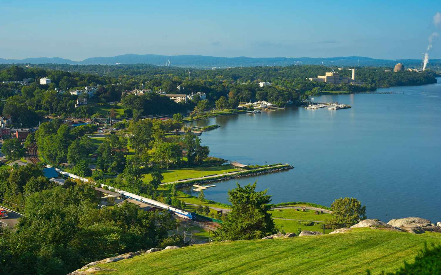 Beyond the Rails: Unveiling the World's Most Exclusive Scenic Journeys 18