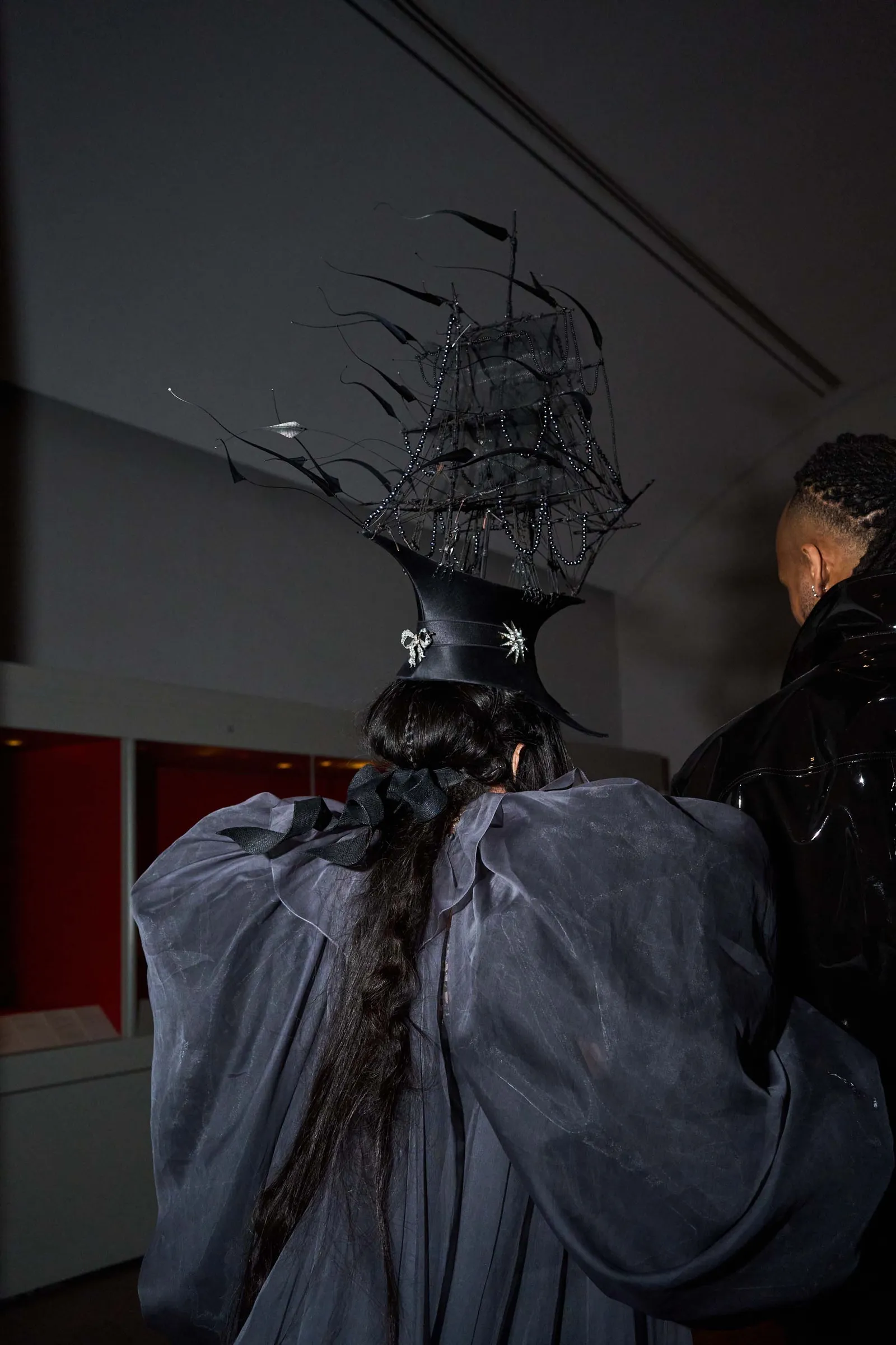 The Met Gala Honors Isabella Blow's Spirit with a Nautical Masterpiece 14
