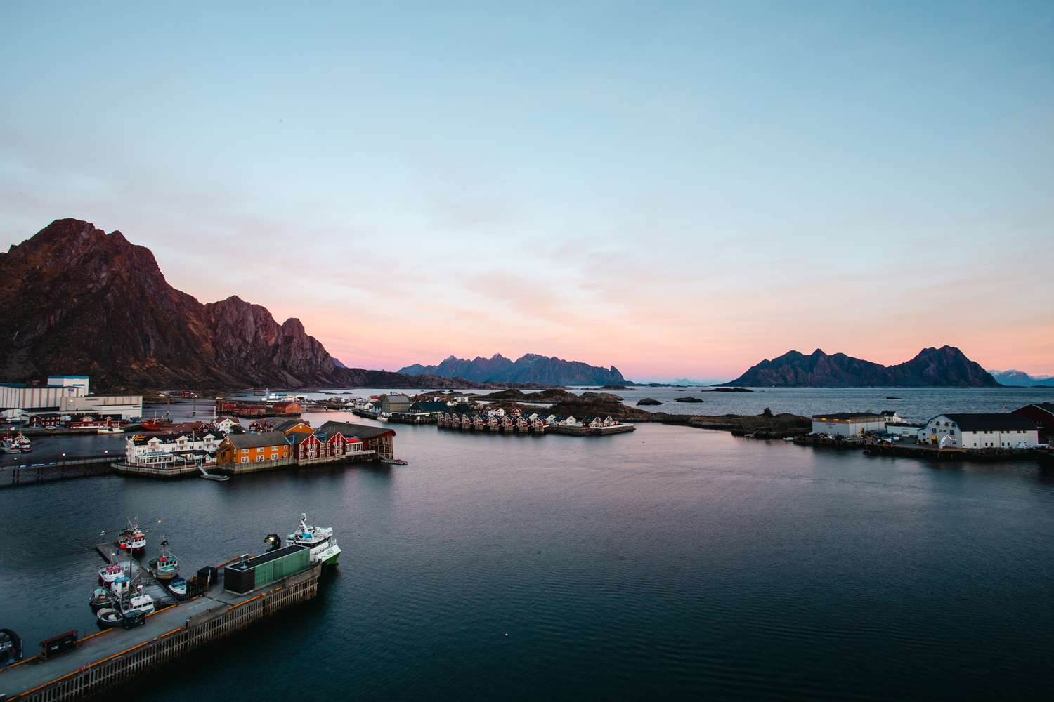 Curated European Voyages: Unforgettable Drives for the Discerning Explorer 20
