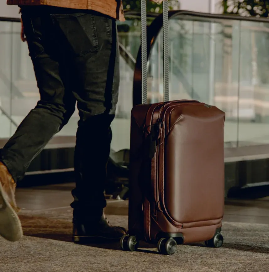Peak Design Unveils Up to 50% Off Iconic Camera Bags 25