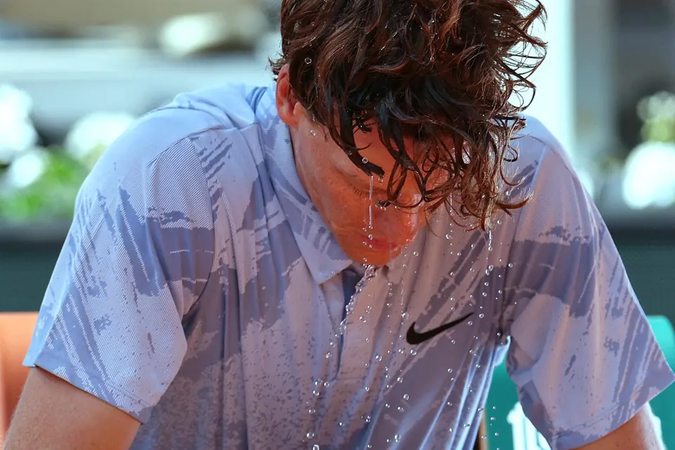 Sinner's Roland Garros Shock: The Unforeseen French Open 2026 Upsets That Rewrote the Grand Slam Narrative 9