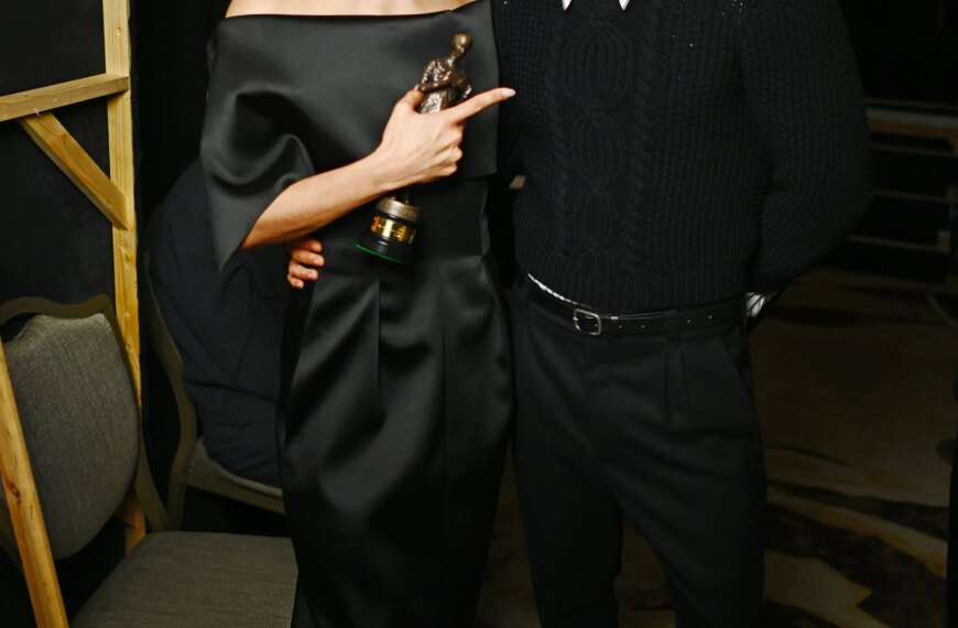 Zoë Kravitz’s Beloved Silhouette Adorns Harry Styles for a Star-Studded&hellip;